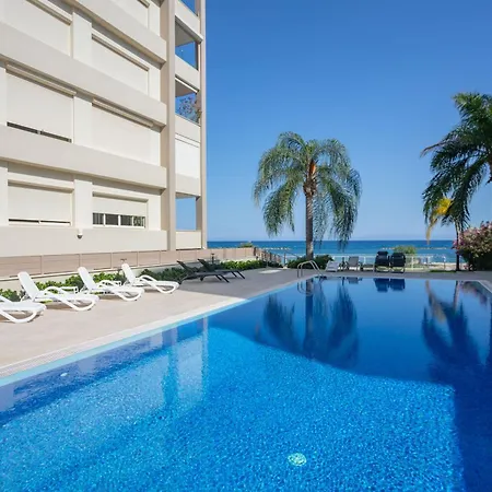 Hallmark By Trulycyprus Apartman