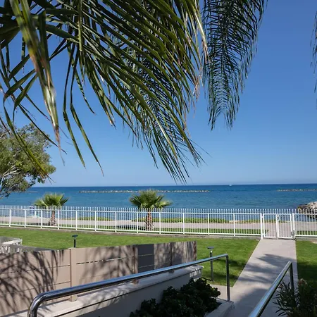 Hallmark By Trulycyprus شقة