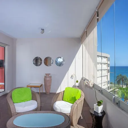 شقة Hallmark By Trulycyprus