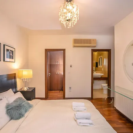 Apartman Hallmark By Trulycyprus