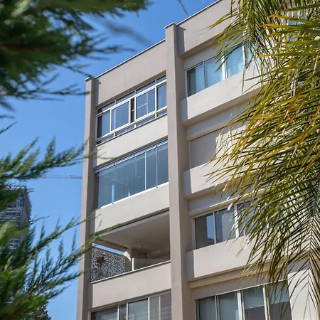 Hallmark By Trulycyprus Appartamento Limisso