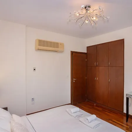 Hallmark By Trulycyprus Limisso