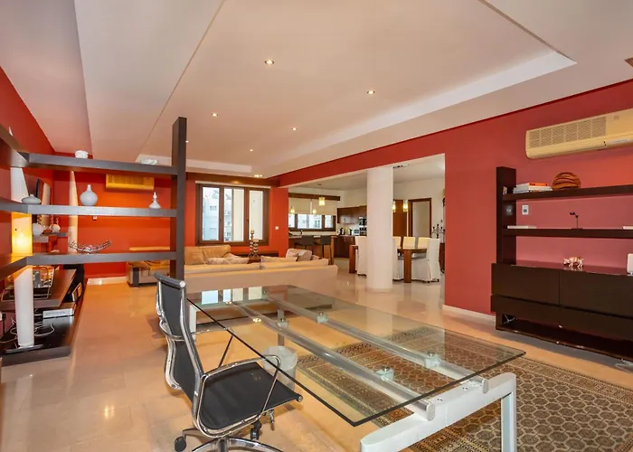 Hallmark By Trulycyprus Appartement *