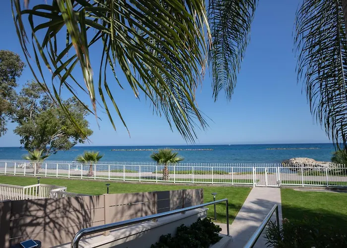 Hallmark By Trulycyprus Appartement