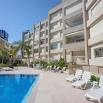 Apartamento Hallmark By Trulycyprus
