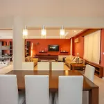 Hallmark By Trulycyprus Apartamento Limassol