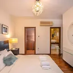 Apartamento Hallmark By Trulycyprus